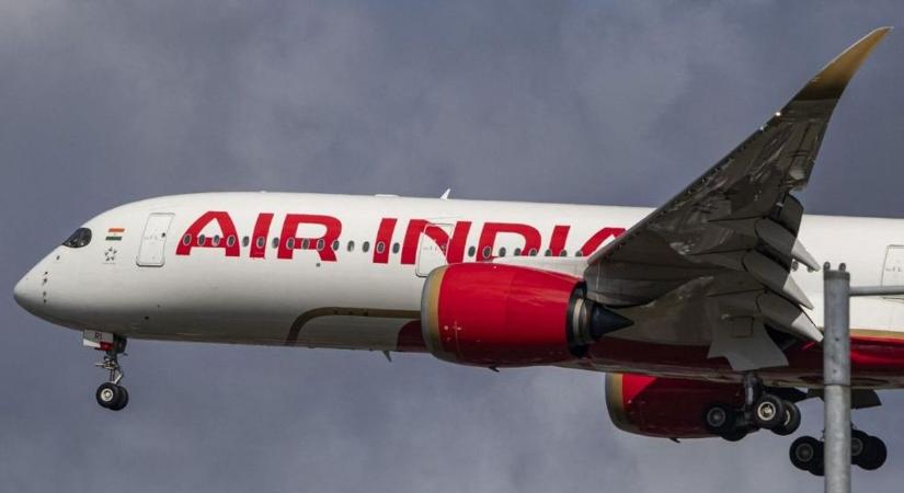 Balesetet szenvedett az Air India egyik járata, több mint százan utaztak rajta (videó)