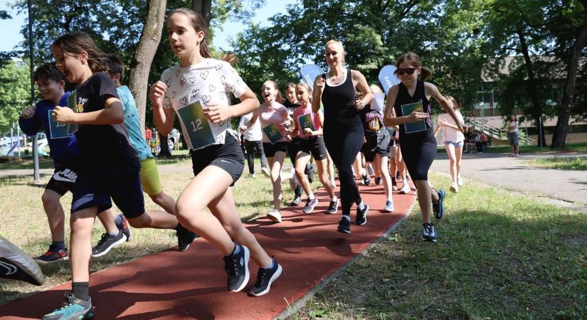 Olimpikon indította útjára a népkerti örömfutást Miskolcon - fotók, videó!
