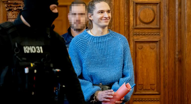 Éhségsztrájkba kezdett az antifa-támadások német vádlottja