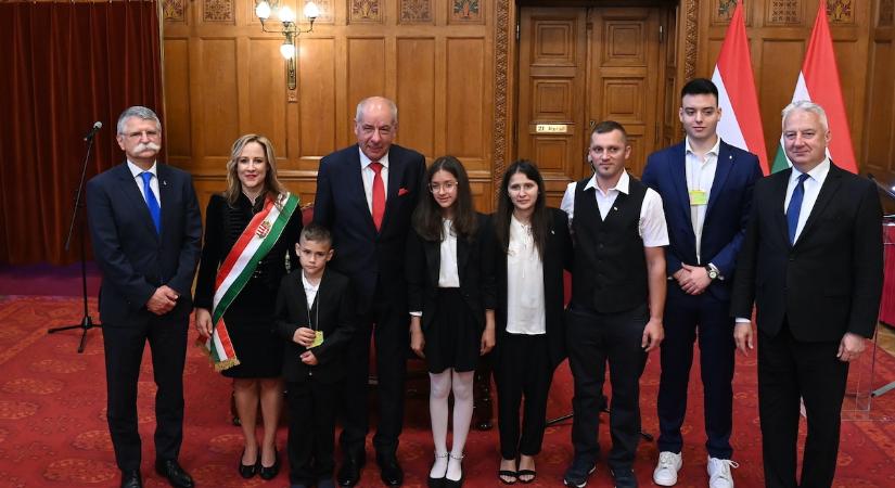 Semjén Zsolt: Nincs A és B kategóriájú magyar állampolgár, egy magyar nemzet van