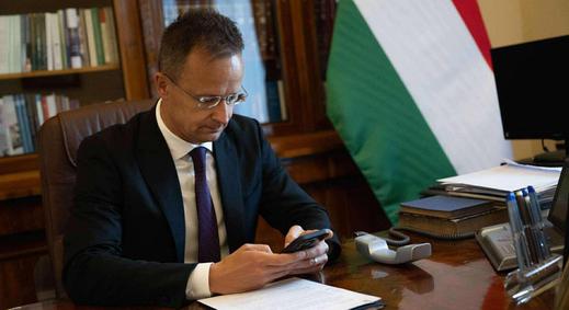 Tovább erősítik a külügyminiszter szerepét a közérdekű adatok titkosításában