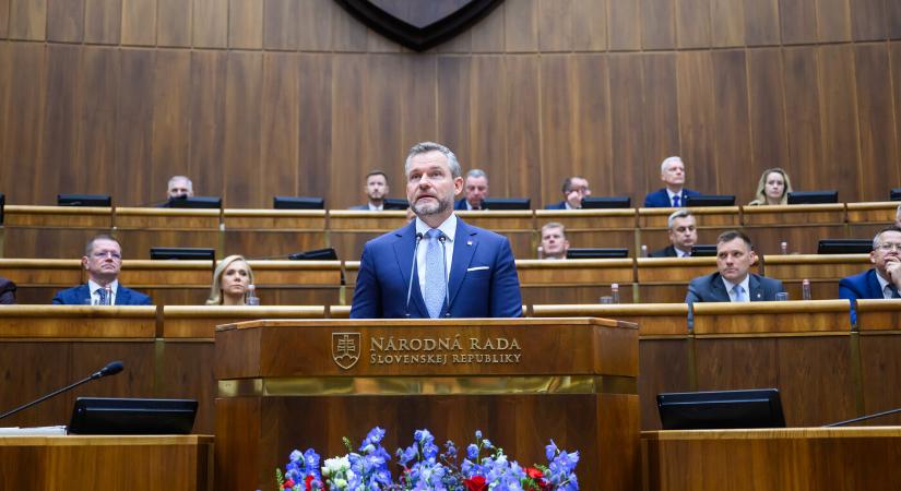 A Smer szerint Pellegrini igyekszik pártok feletti lenni, de kedvezőtlen helyzetben van
