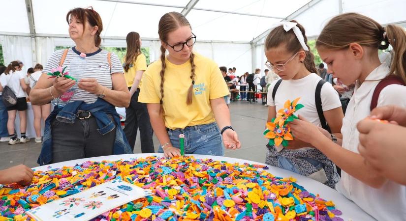 Nyíregyháza LEGO-univerzummá változott a Játék Világnapja alkalmából (fotók, videók)