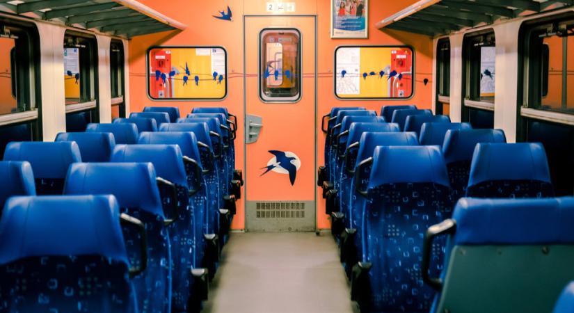 Rámegy a gatyája a MÁV-nak a késésekre
