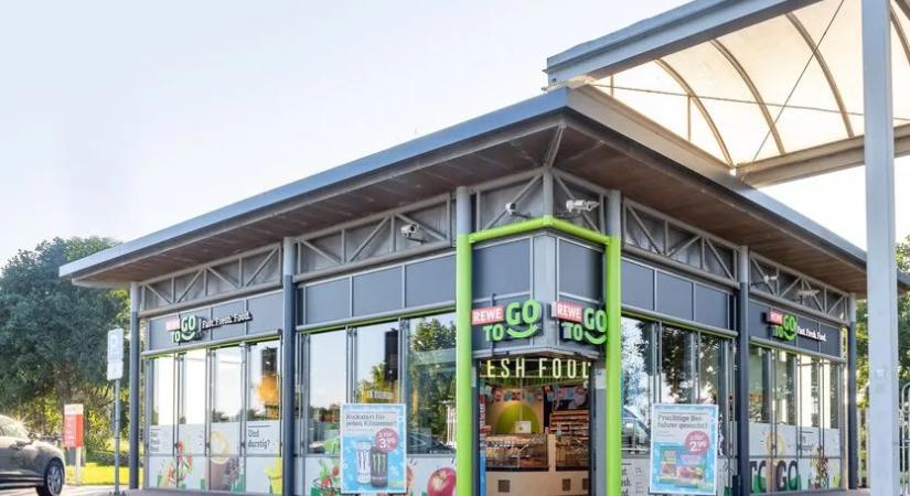 Megnyitotta az első benzinkúti Rewe To Go üzletét a német Lekkerland