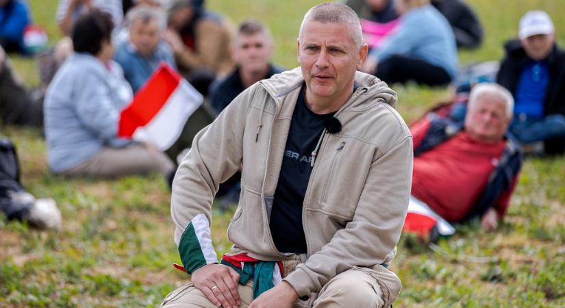 Ruszin-Szendi a hadiipar privatizációjáról: Felháborít az elvtársak ilyen méretű pofátlansága!!!