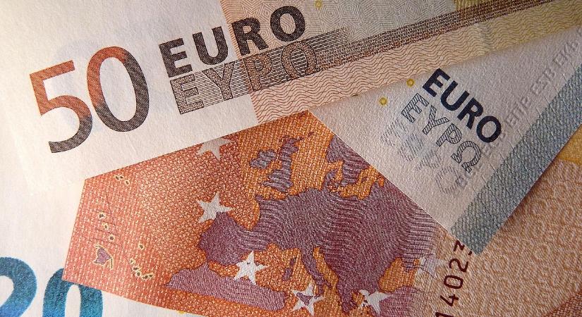 Itt az ideje euróra váltani, jelentette ki az államfő