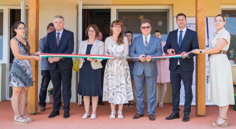 Új bölcsőde nyílt a településen (galéria)