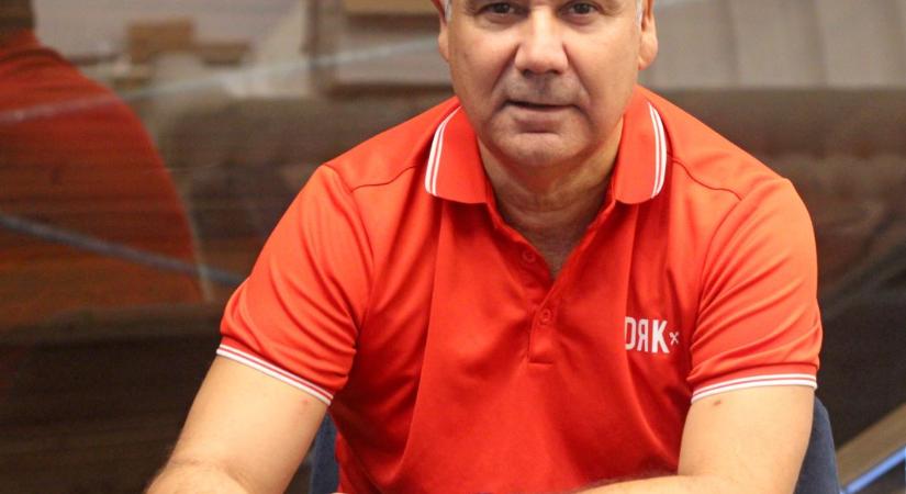 Nem Kostas Flevarakis lesz a vezetőedző