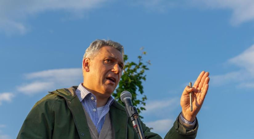 Szigorítaná a plázastop-rendeletet Lázár János minisztériuma