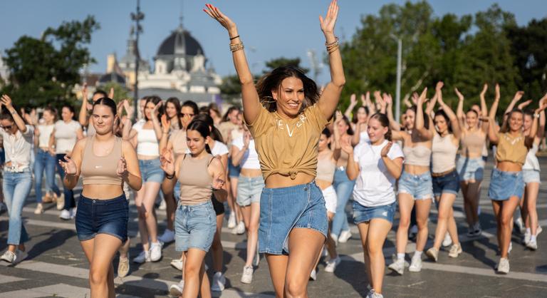 Akkora bulit csaptak a Hősök terén, hogy még Jennifer Lopez is táncra perdült volna