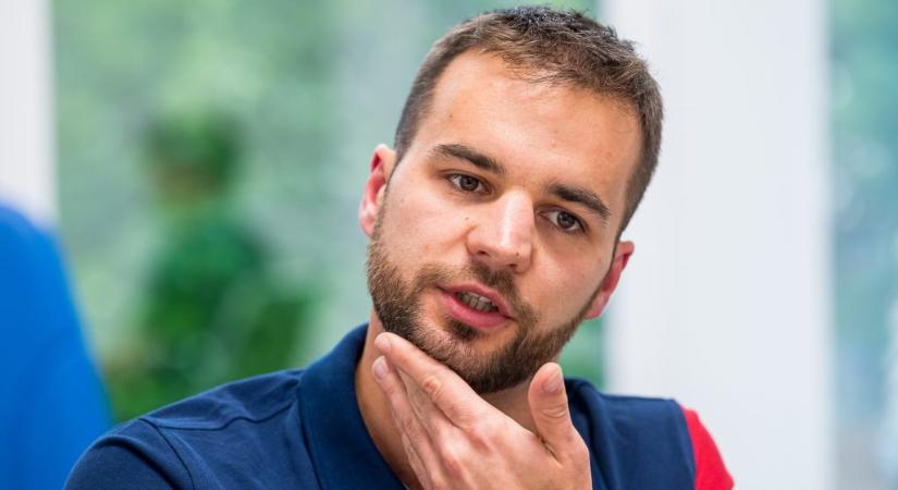 Újabb hiba miatt csütörtökön még tovább halasztották Kapu Tibor felbocsátását