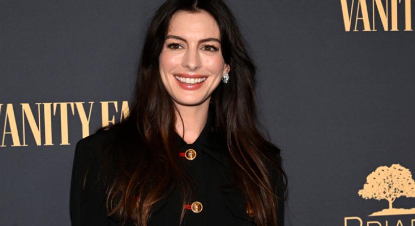 Anne Hathaway zseniális divattrükkje igazi áldás a forró nyári napokon