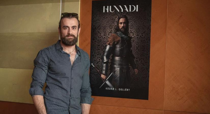 Most sokak szíve tört ripityára: megmutatta szerelmét a Hunyadi sármos sztárja