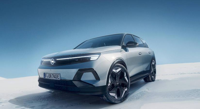 Megtört a jég, itt az első összkerekes villany Opel