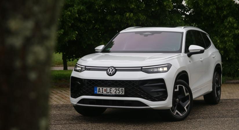 Családi Volkswagen 27 millióért? Íme a hétüléses Tiguan utódja!