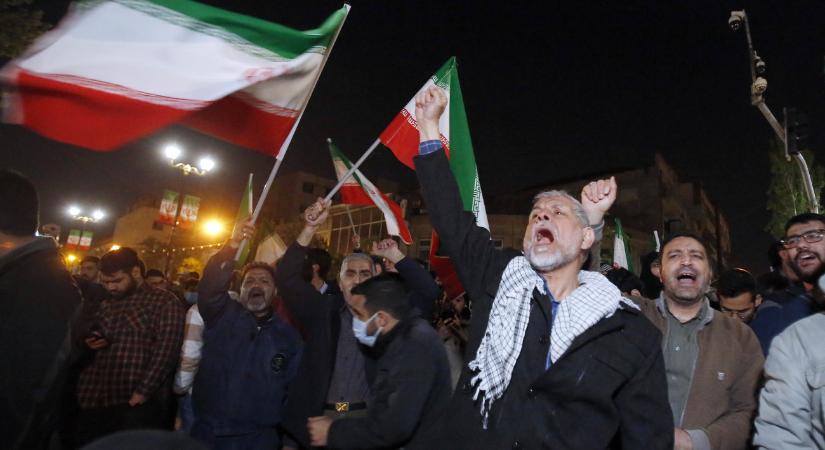 Irán: Izrael kemény árat fog ezért fizetni