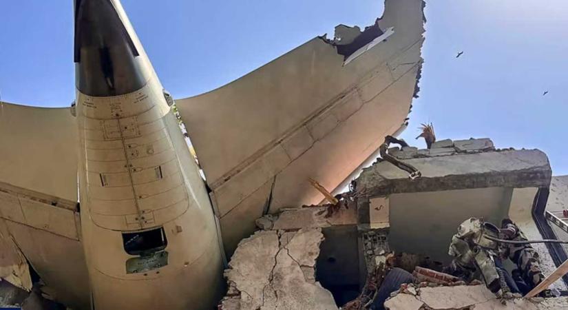 Van egy túlélője az Air India katasztrófájának