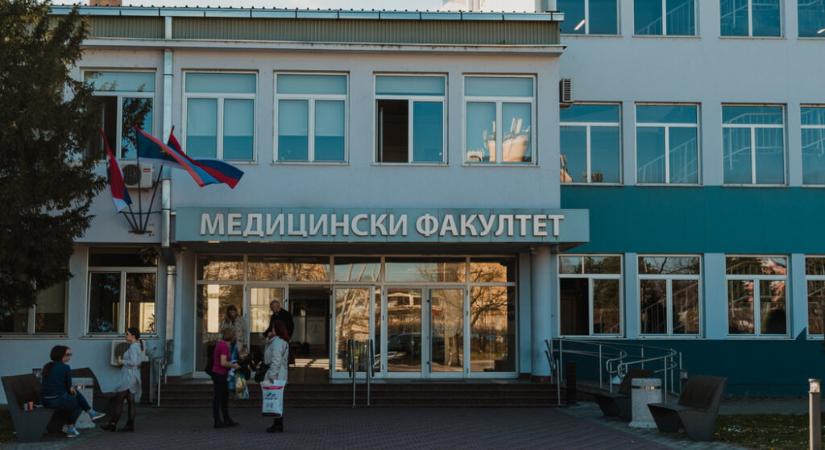 Házi őrizetben az Orvosi Kar dékánja