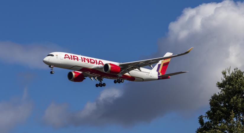 Kényszerleszállást hajtott végre egy repülőjárat az Air Indiánál
