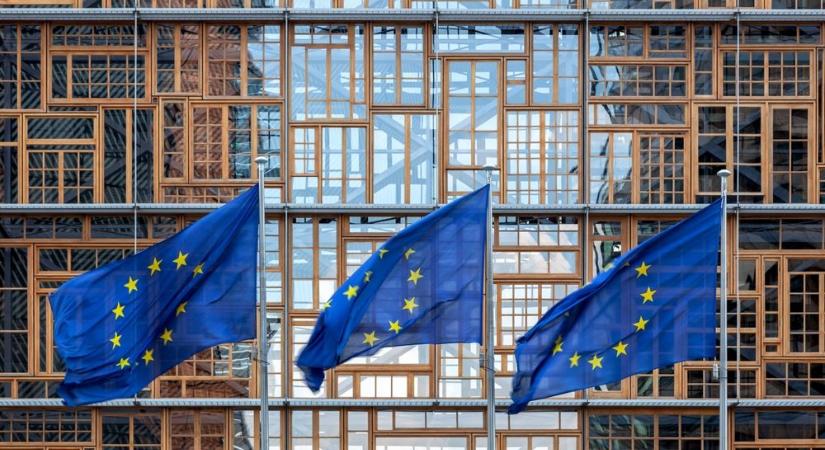 Kulcsfontosságú orosz és fehérorosz termékekre vetett ki vámokat az EU