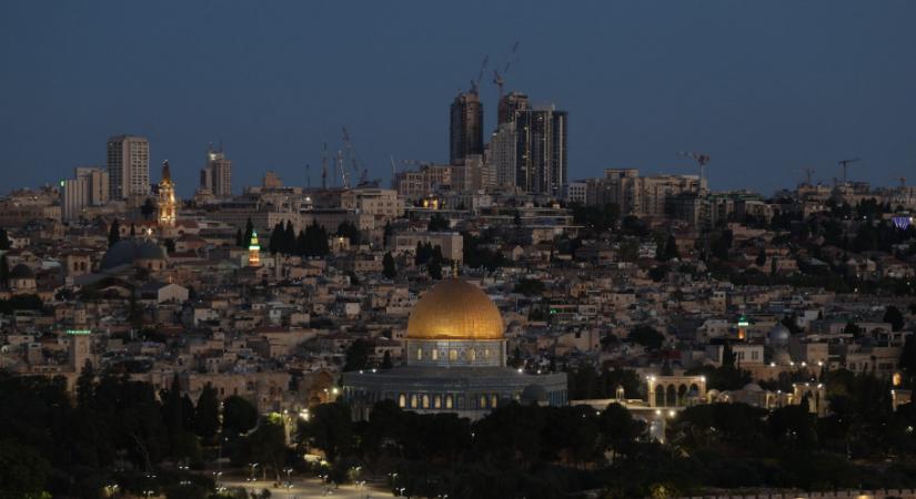 Irán kemény válaszcsapást helyezett kilátásba Izrael ellen