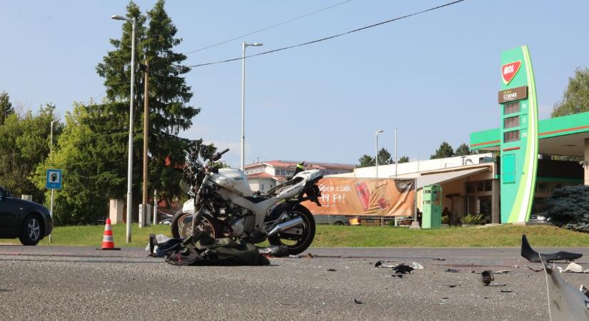 Megdöbbentő! Idős sofőr okozta a pécsváradi motoros balesetet (GALÉRIAVIDEÓ)