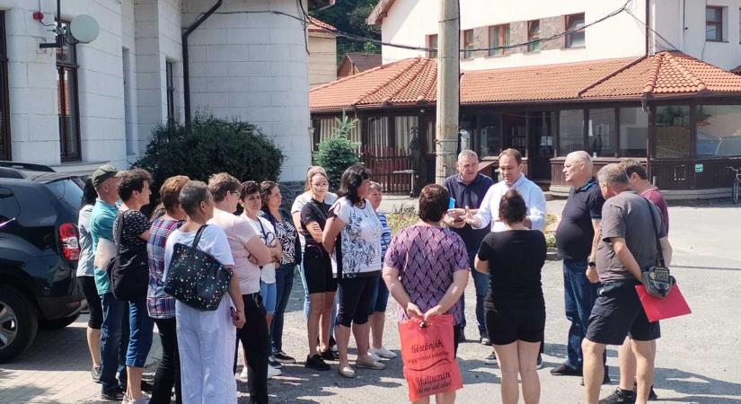 Válaszokat várnak a parajdi sóbánya megélhetés nélkül maradt turisztikai dolgozói
