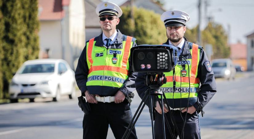 Vigyázz, eddig lát a traffipax, felsorakoztak a hétvégére! Egy fotó lenullázhatja a családi kasszát
