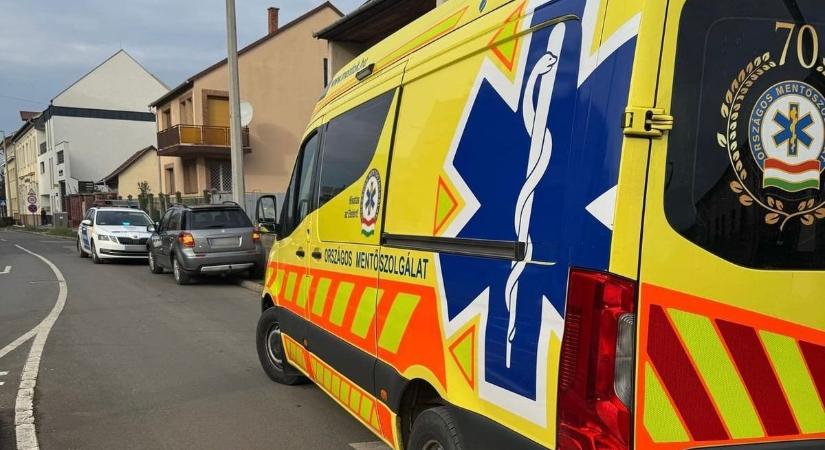 Súlyos baleset: gyalogost gázolt a csomagfutár a belvárosban