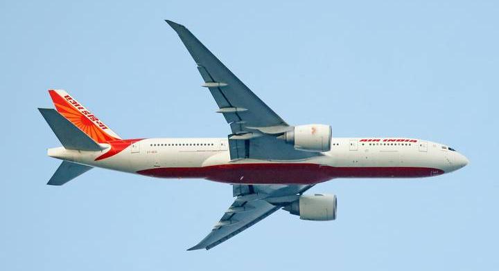 Egy nő is megmenekült az Air India tragikus repülőgépbalesetében: mindössze 10 perccel késte le a járatot