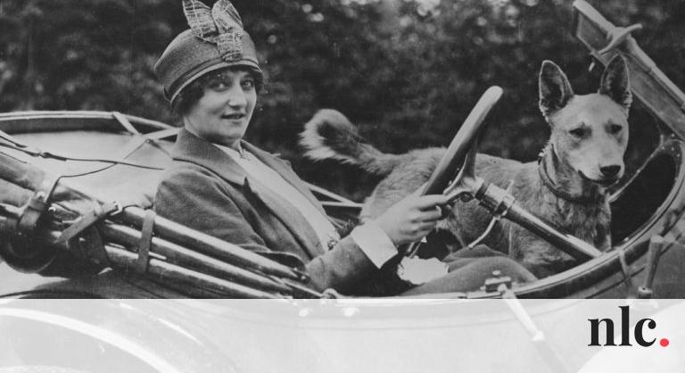 Magyar volt a világ első női taxisofőrje, neve: Dr. Pappné