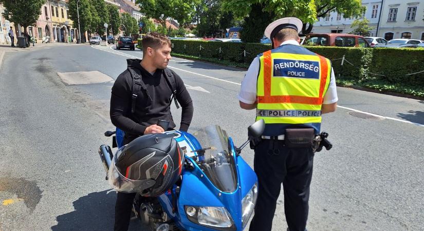 Gyalogosokat, bicikliseket és rollereseket ellenőriznek Sopronban és környékén