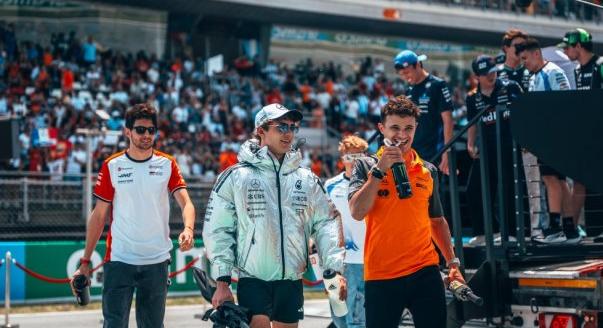 A cápák között úszik Antonelli az F1-ben