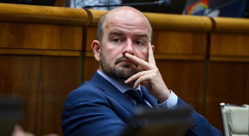 Dubéci: Figyelmeztetjük a KDH-t, Ficónak kedveznének az alkotmánymódosítással