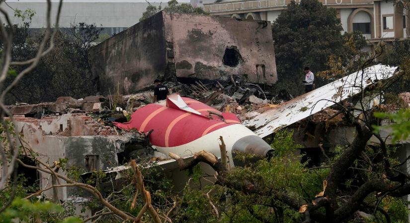 Már a felszállás előtt komoly gond volt az Air India gépével, kiszivárgott egy videó