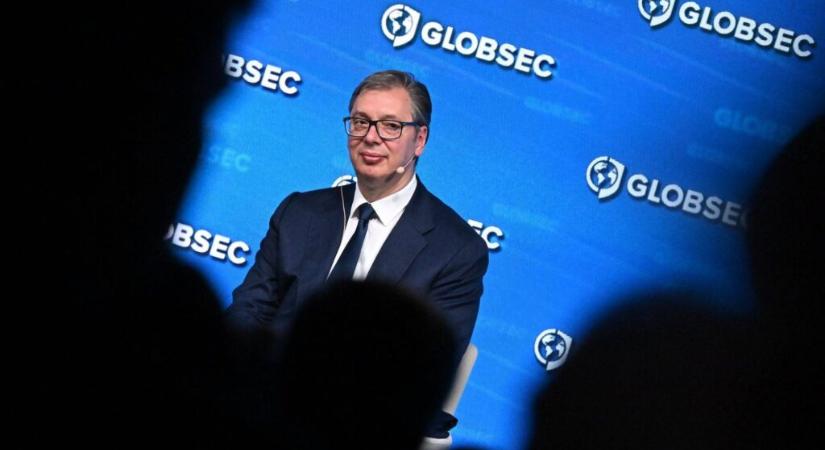 Vučić: Az EU a hibás, hogy csökken a népszerűsége Szerbiában, nem pedig Oroszország