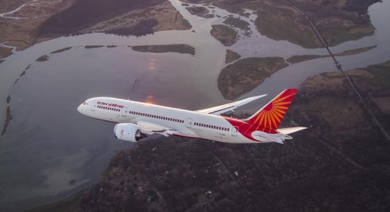 Lezuhant indiai utasszállító: mit lehet tudni a Boeing 787-8 Dreamlinerről? Mennyire biztonságos a repülőgép?