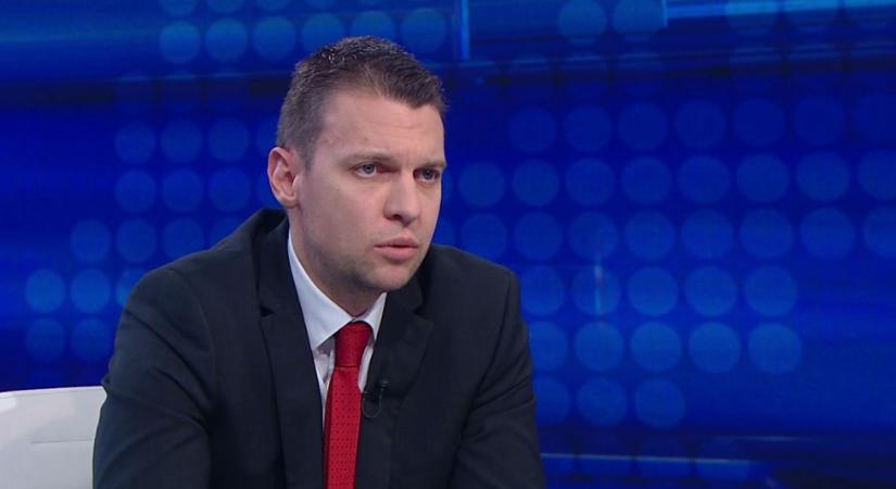 Menczer Tamás: Világos üzenetet küldünk Zelenszkijnek  videó