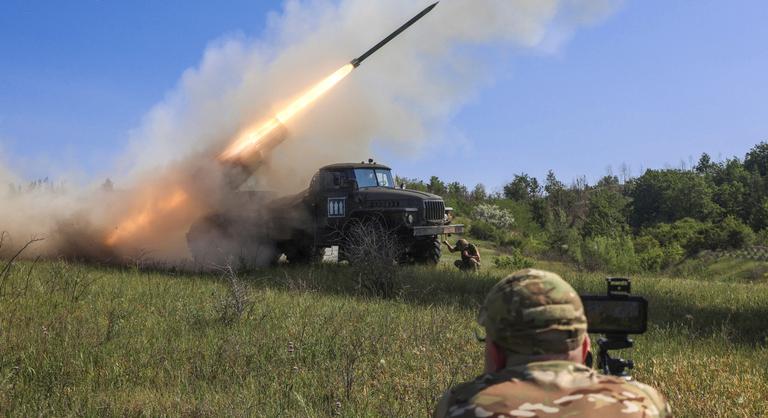 Orosz felderítőgép sértette meg a NATO légterét, brit vadászgépek léptek közbe - Oroszország háborúja Ukrajnában – az Index szombati hírösszefoglalója