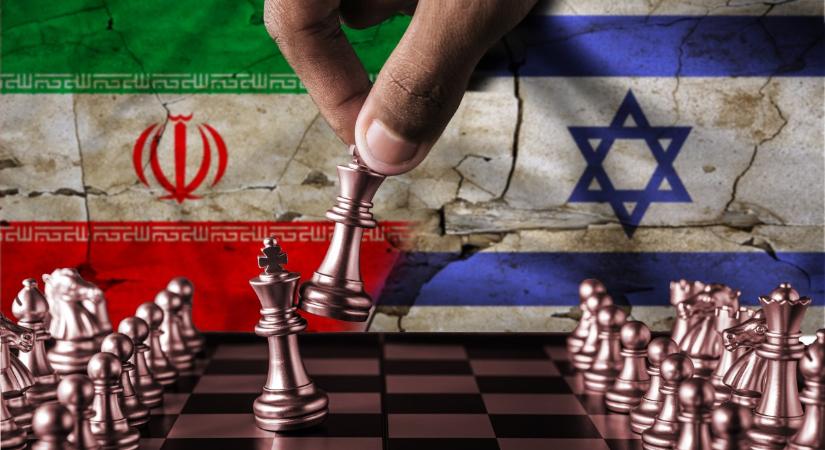 Irán szombat hajnalban rakétákkal támadta Izraelt