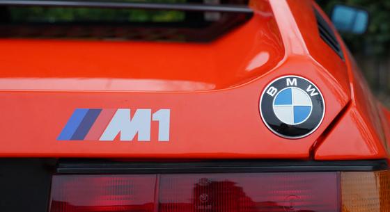 Egy darabka történelem: eladó az egyik legkoraibb BMW M1