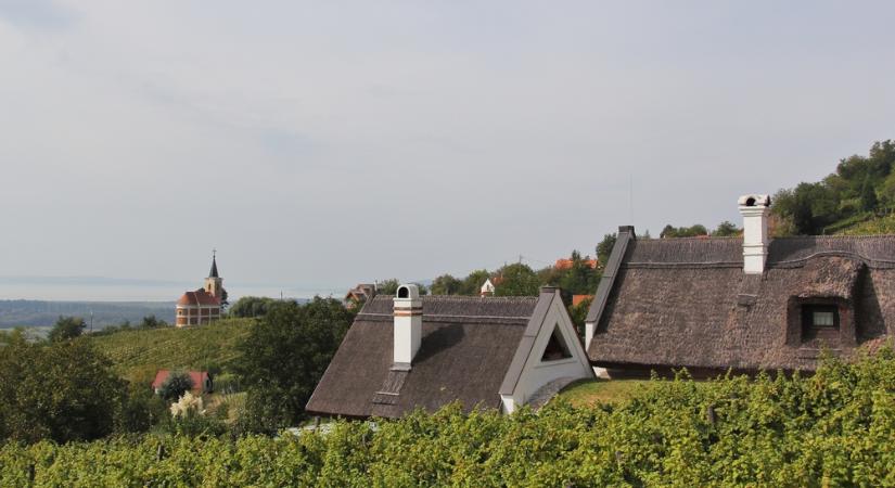 A romos házakat is megveszik a Balatonon