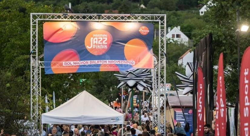 Nyári fesztiválélmény ingyen? Önkéntesként most megteheted!