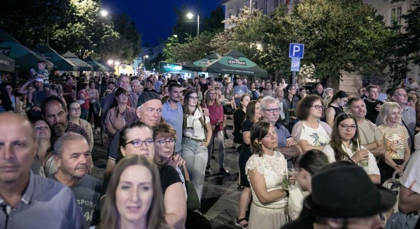 Egerszegen már óriási a buli – nézd meg a fesztivál pénteki fotóit, videót is mutatunk!
