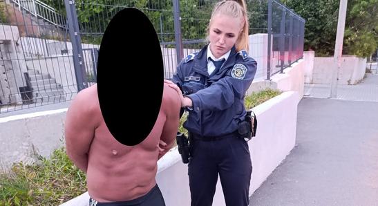 Anyaszült meztelenül, ittasan kocsikázott egy férfi Budaörsön