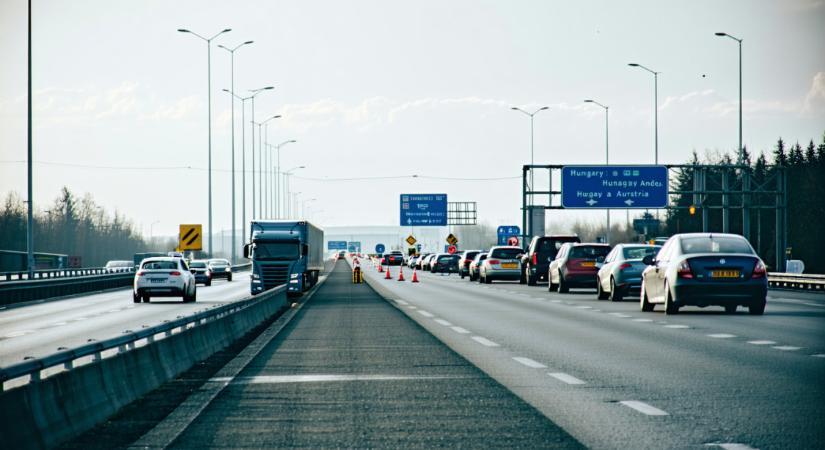 40. szülinapját ünnepli Schengen, miközben a szemünk láttára hullik szét