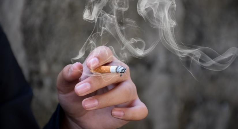 Tízből kilenc magyar tini ivott már, minden második rohamivó és a lányok mentális egészsége az EU egyik legrosszabbja egy friss felmérés szerint