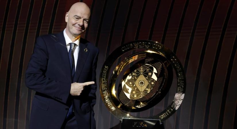 Lehet-e futballünnep a FIFA-elnök megalomániás tervéből?