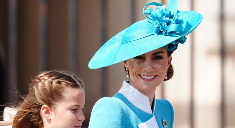 Sugárzott Katalin hercegné a brit uralkodó születésnapi ünnepségén – fotó